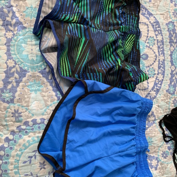 Nike and under armour work out clothes - Picture 6 of 7